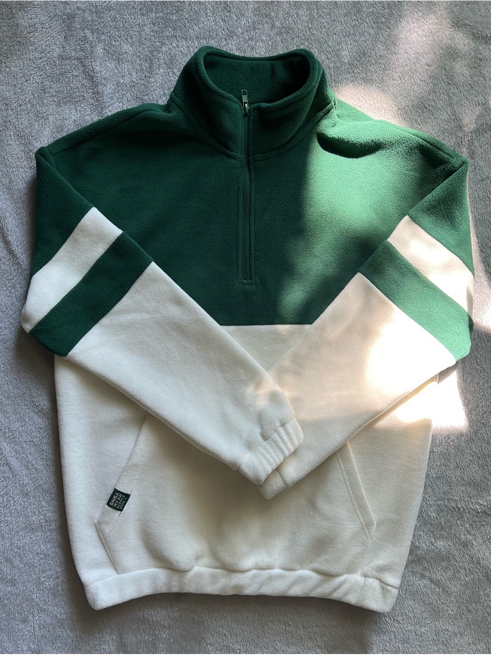 Men's Green and White Half-Zip Fleece Pullover